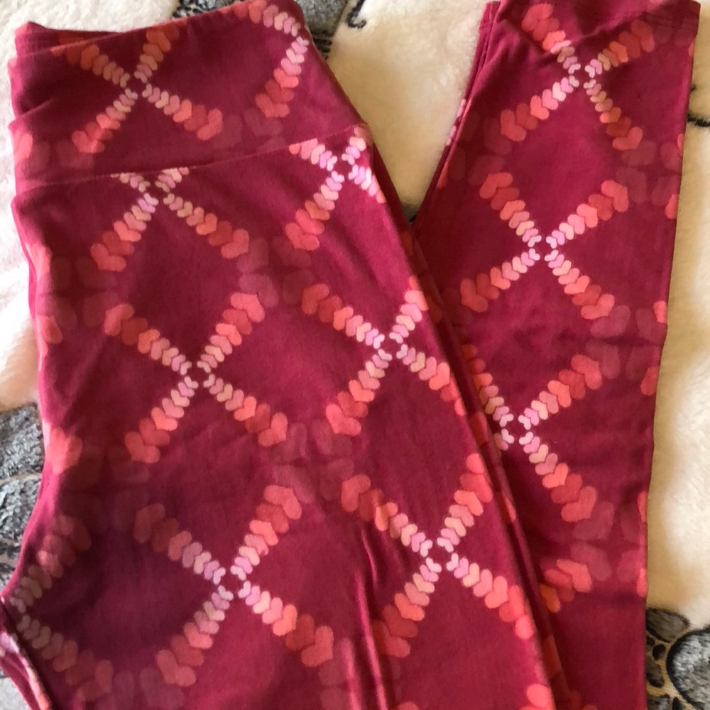 Brand New Never Worn Valentine’s Day Leggings OS